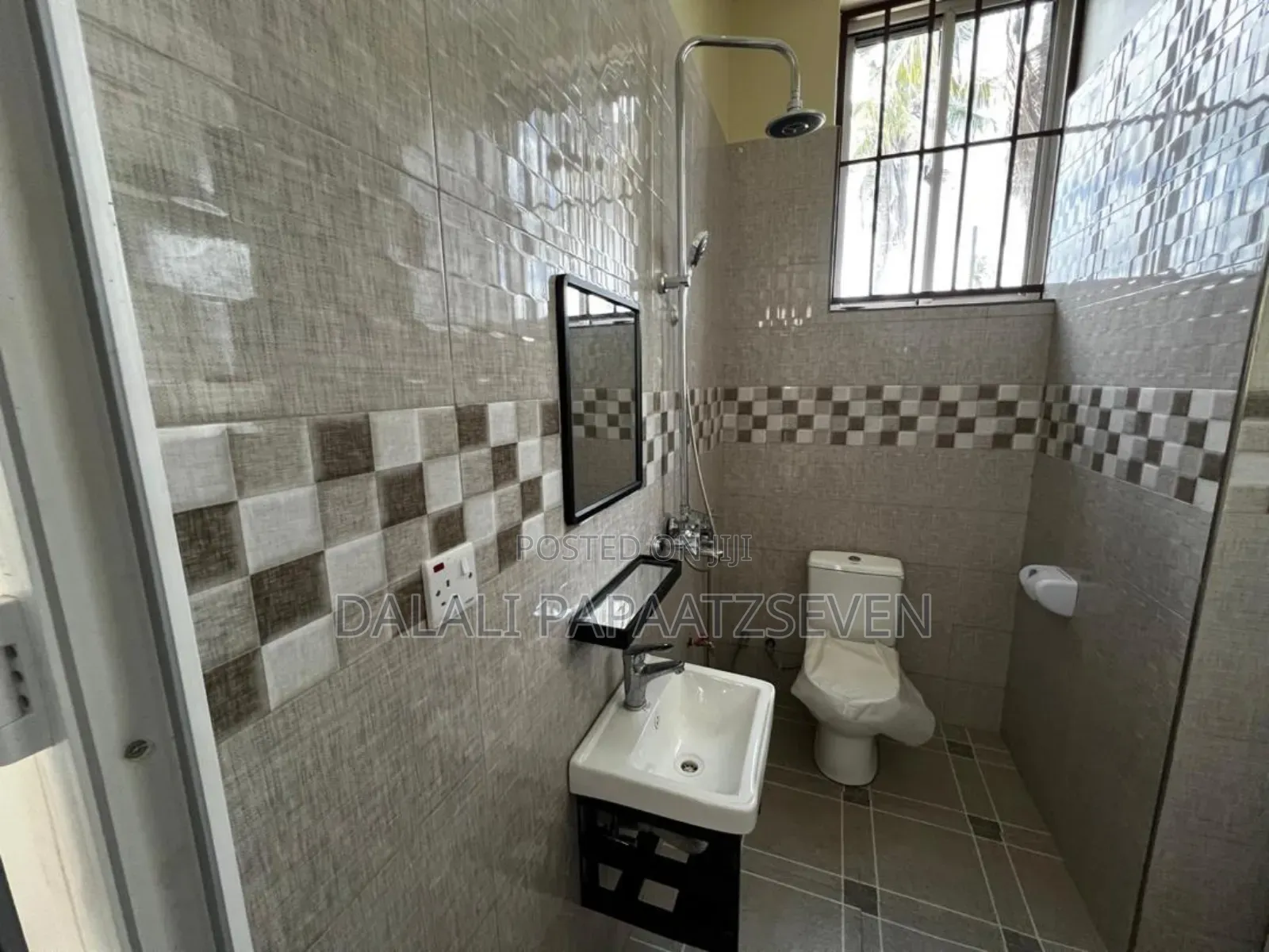 2bdrm Apartment in Dalalipapaatzseven, Kinondoni for rent
