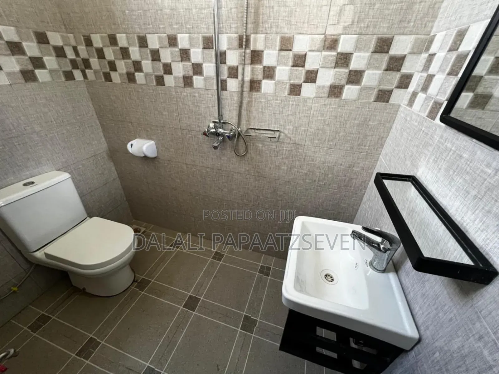 2bdrm Apartment in Dalalipapaatzseven, Kinondoni for rent