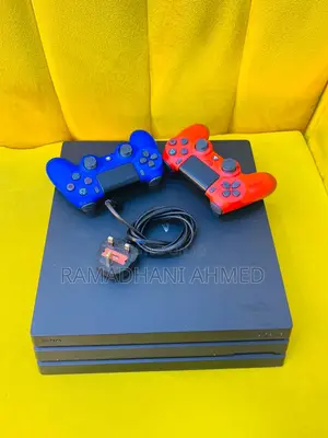 PS4 Pro With Gamez