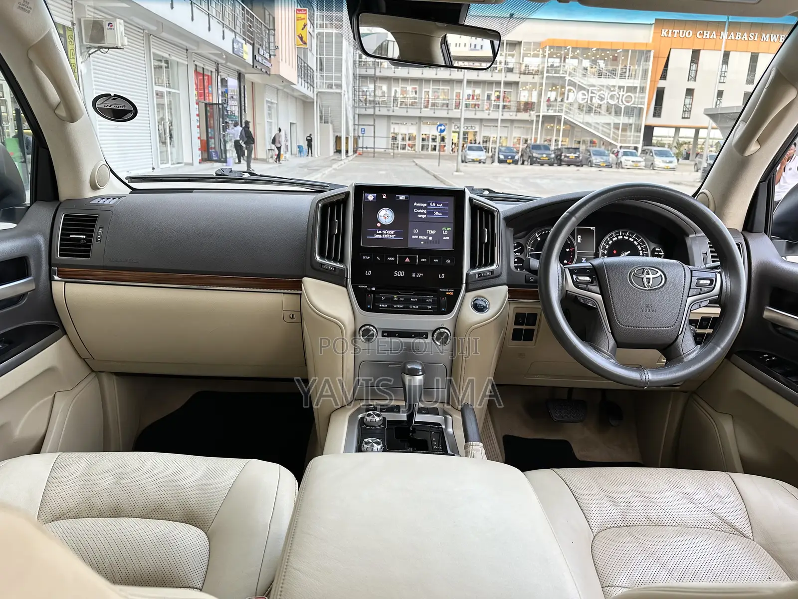 Toyota Land Cruiser 2017 White