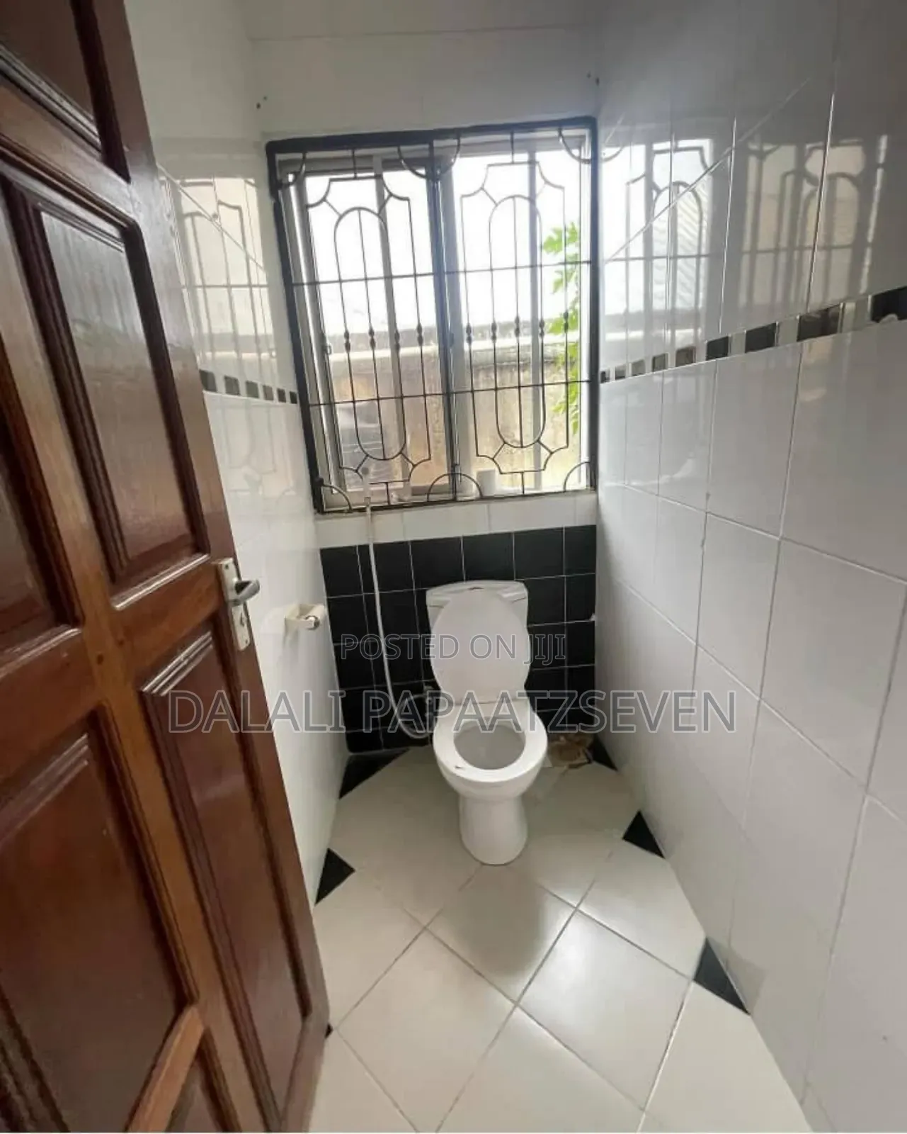 5bdrm House in Dalalipapaatzseven, Kinondoni for rent