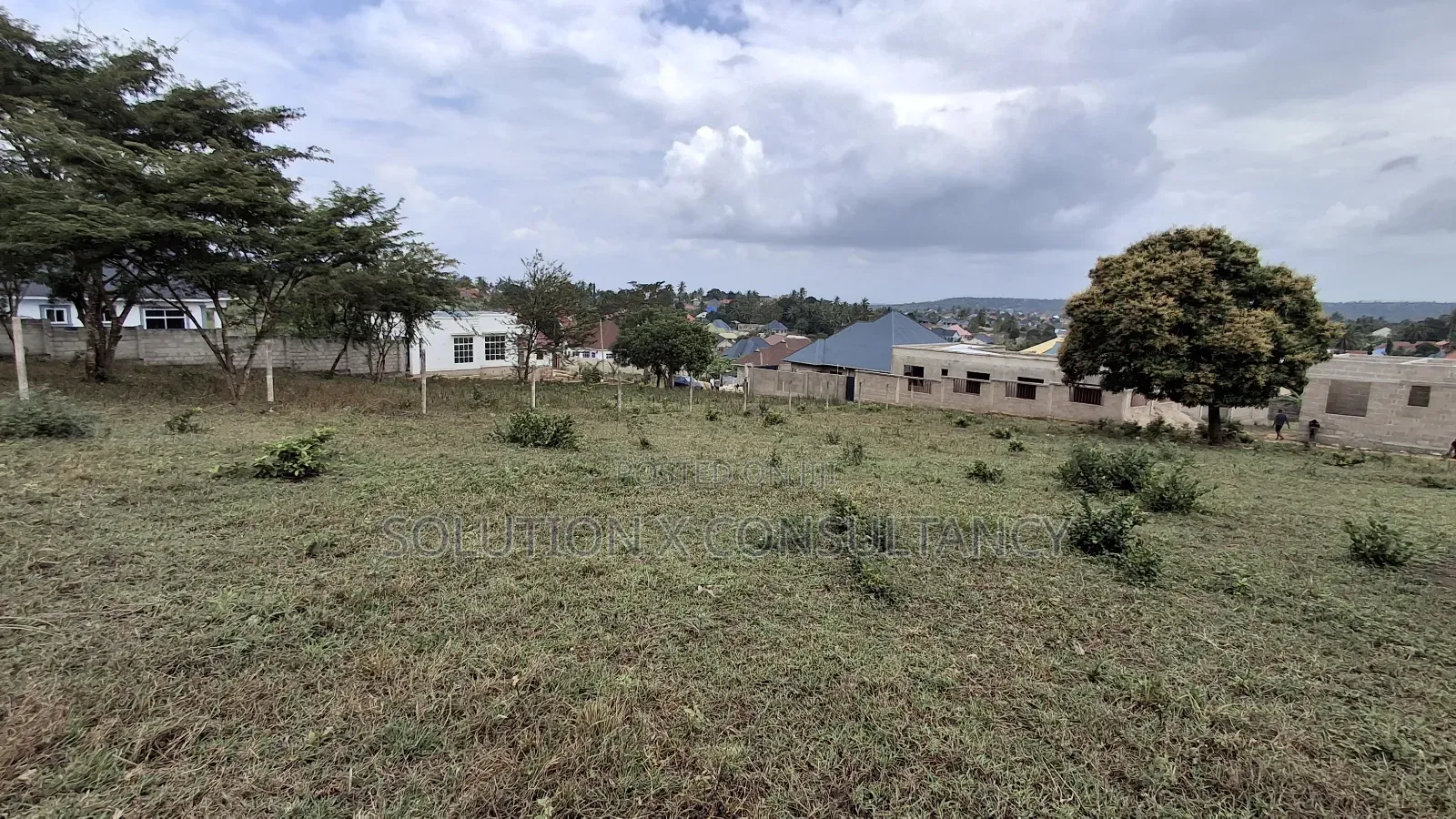 Kiwanja Kinauzwa Mbezi MAKABE