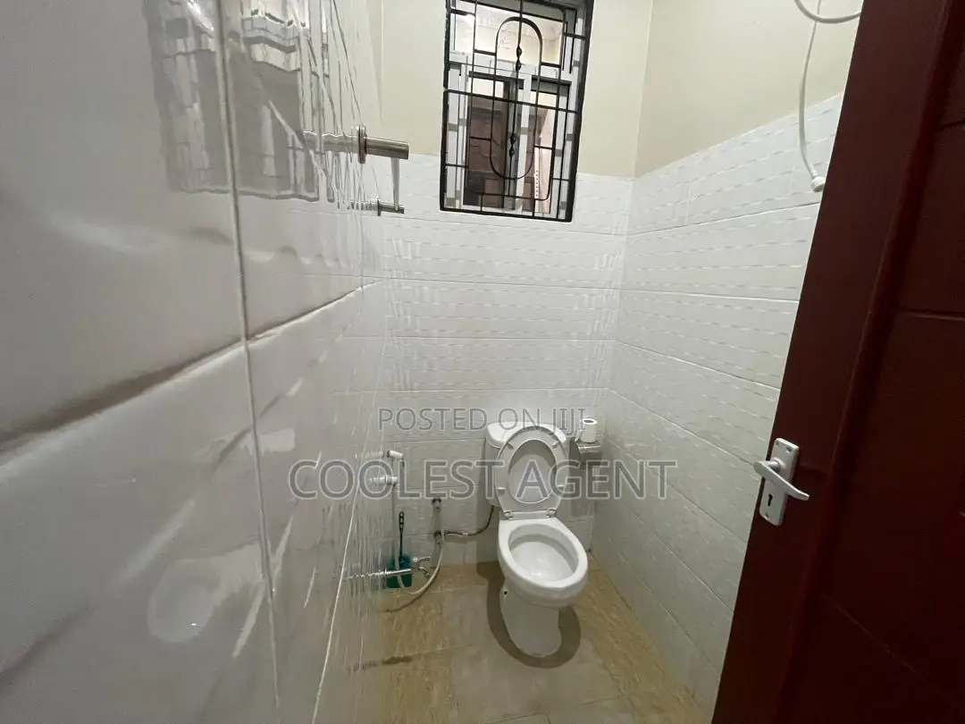 Furnished 2bdrm House in Leaders, Kinondoni for rent