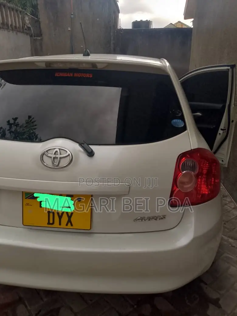 Toyota Auris 2007 White