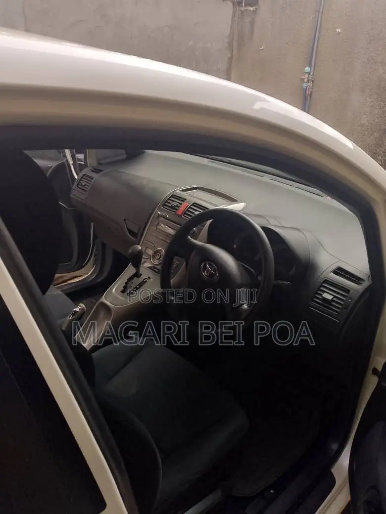 Toyota Auris 2007 White