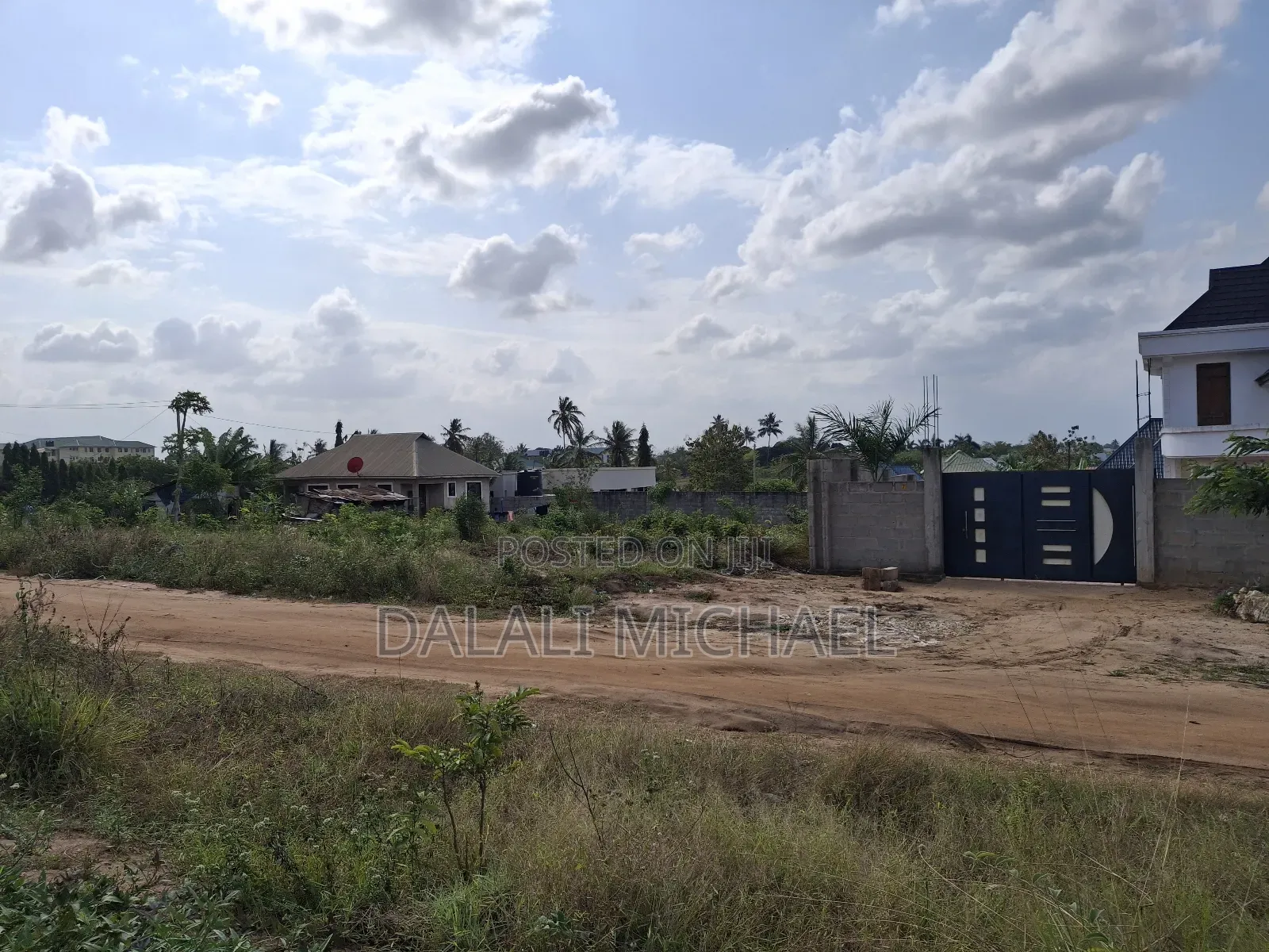Plot Mabwepande 1100 SQMS .