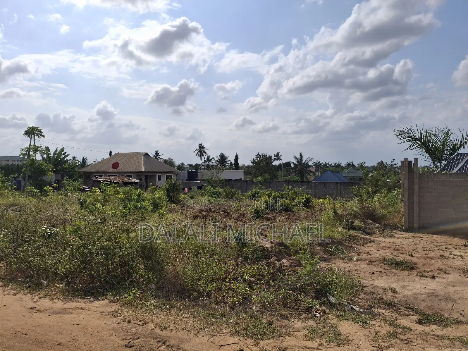 Plot Mabwepande 1100 SQMS .