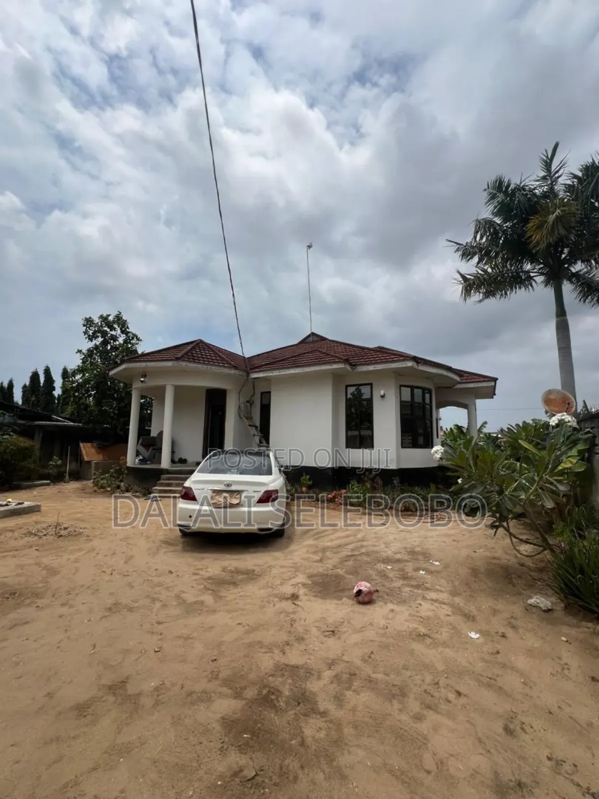 2bdrm Chalet in Ununio Tegeta, Kinondoni for sale