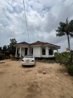 2bdrm Chalet in Ununio Tegeta, Kinondoni for sale