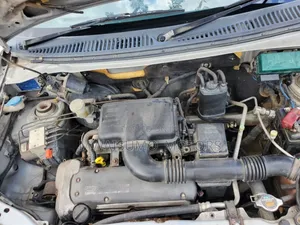 Suzuki Swift 2003 Silver