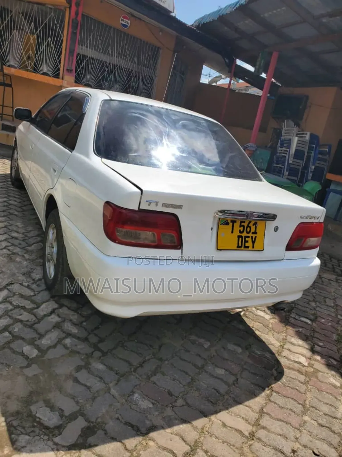 Toyota Carina 2001 White