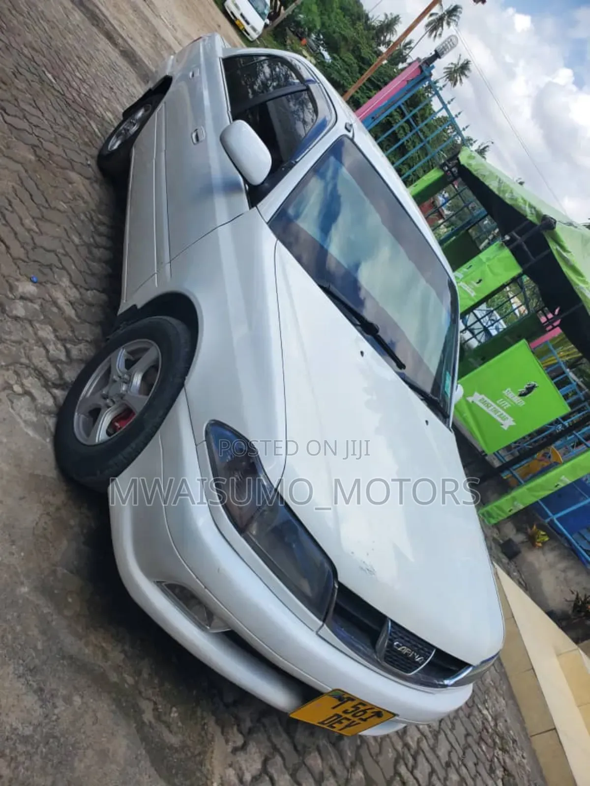 Toyota Carina 2001 White