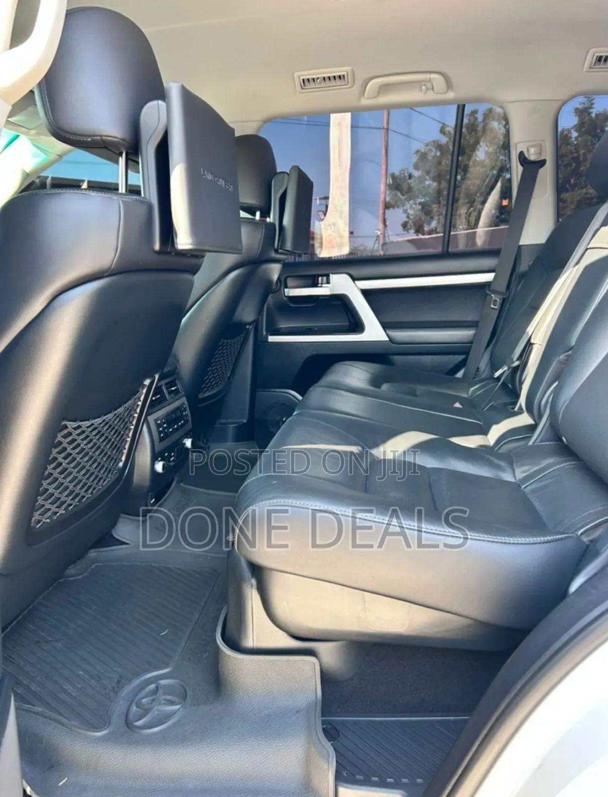 Toyota Land Cruiser 2020 White