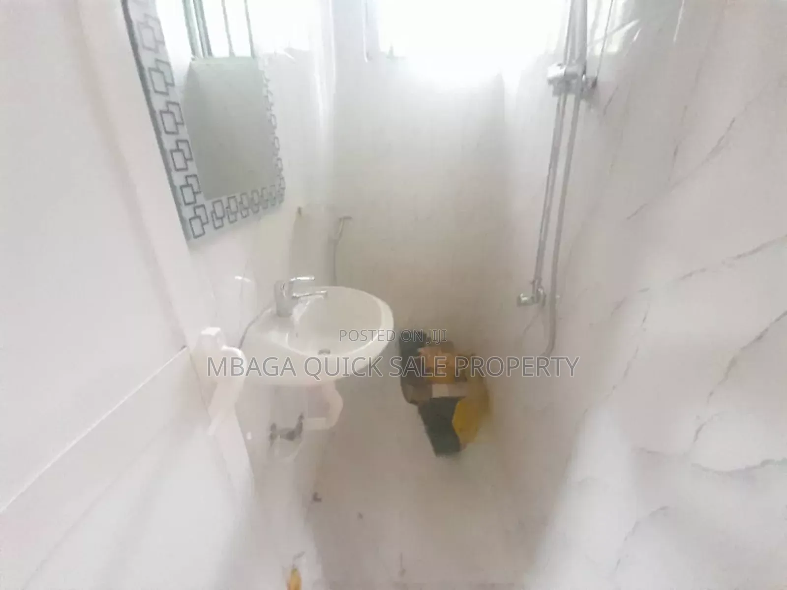 8bdrm House in Mikocheni B for rent