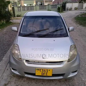 Toyota Passo 2005 Silver