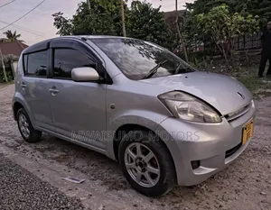 Toyota Passo 2005 Silver