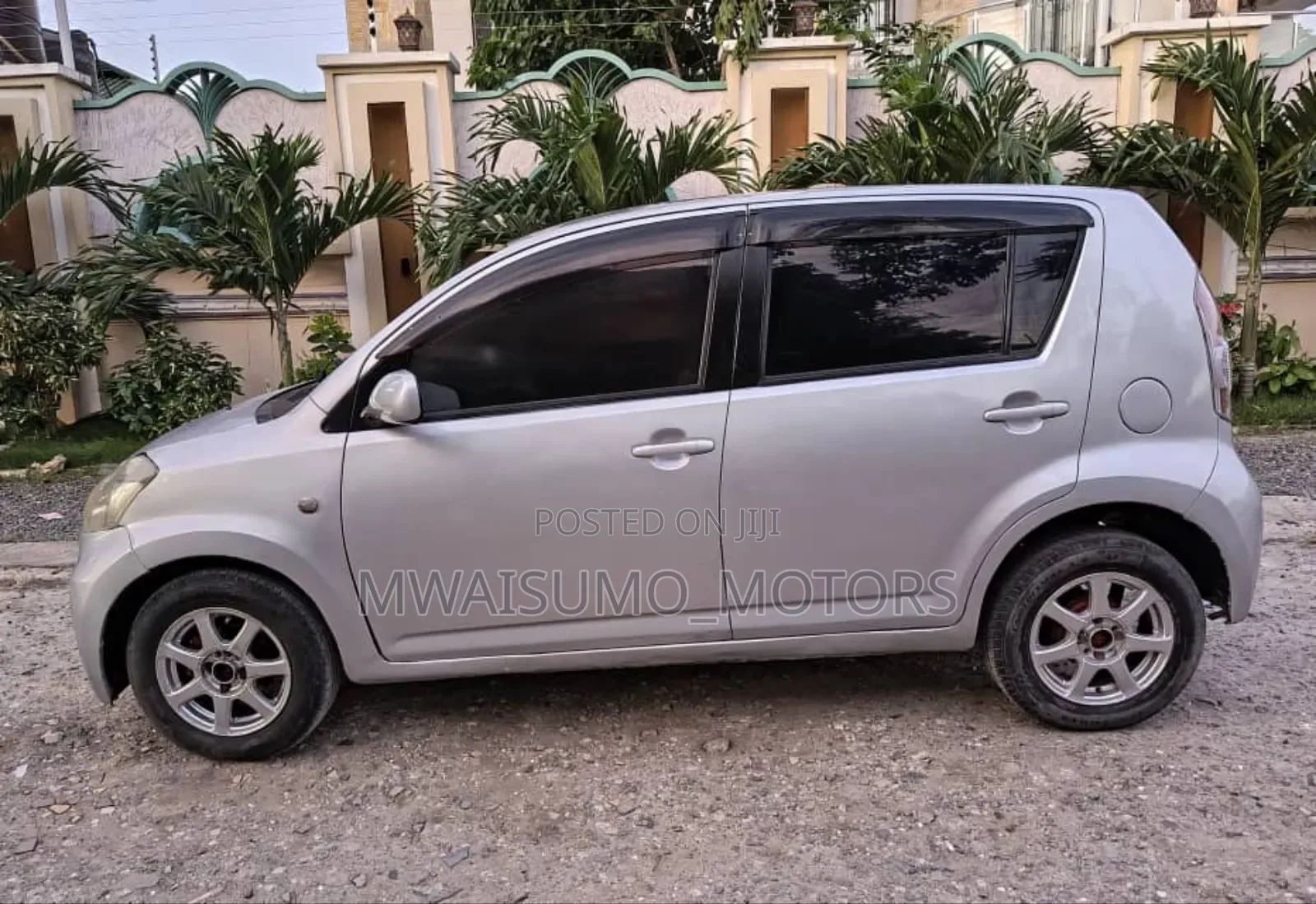 Toyota Passo 2005 Silver