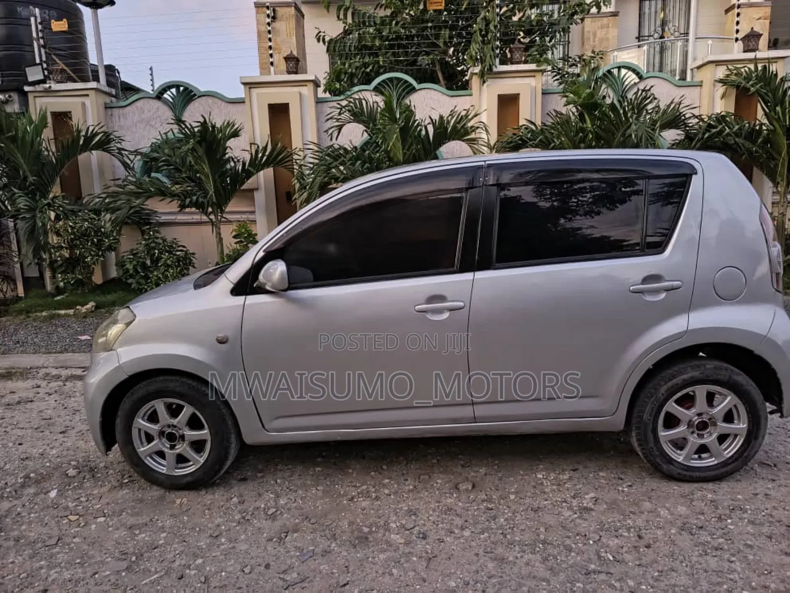 Toyota Passo 2005 Silver