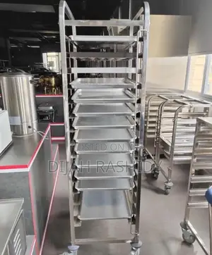Rolli Tray Ni Kubwa