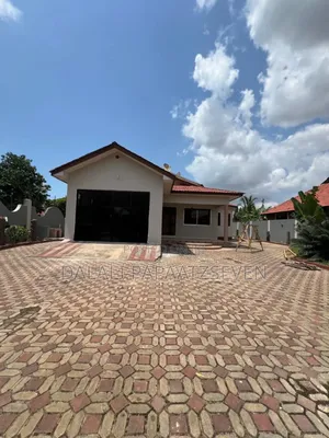 3bdrm House in Dalalipapaatzseven, Kinondoni for rent