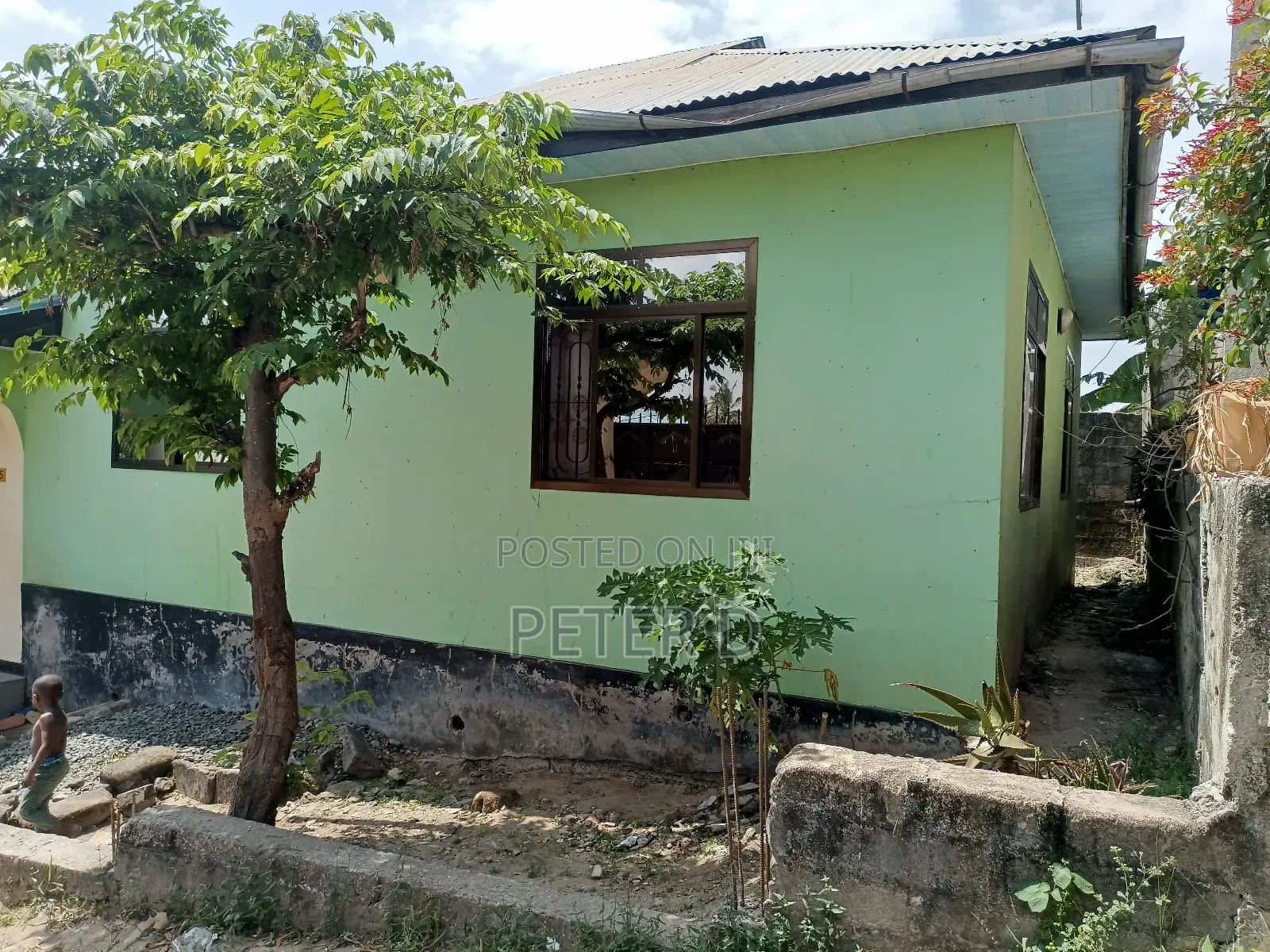 3bdrm House in Mbezi for sale