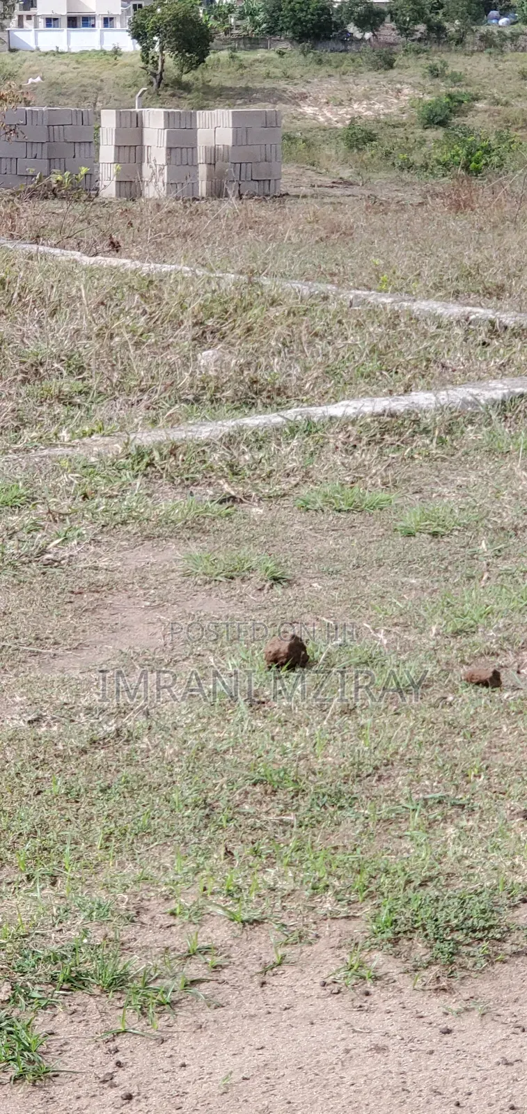 Madale Plots Viwnja Size Tofauti.Eneo Kubwa