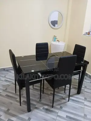 Dinning Table Top Glass With 4 Chairs