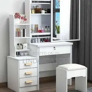Classic Dressing Table