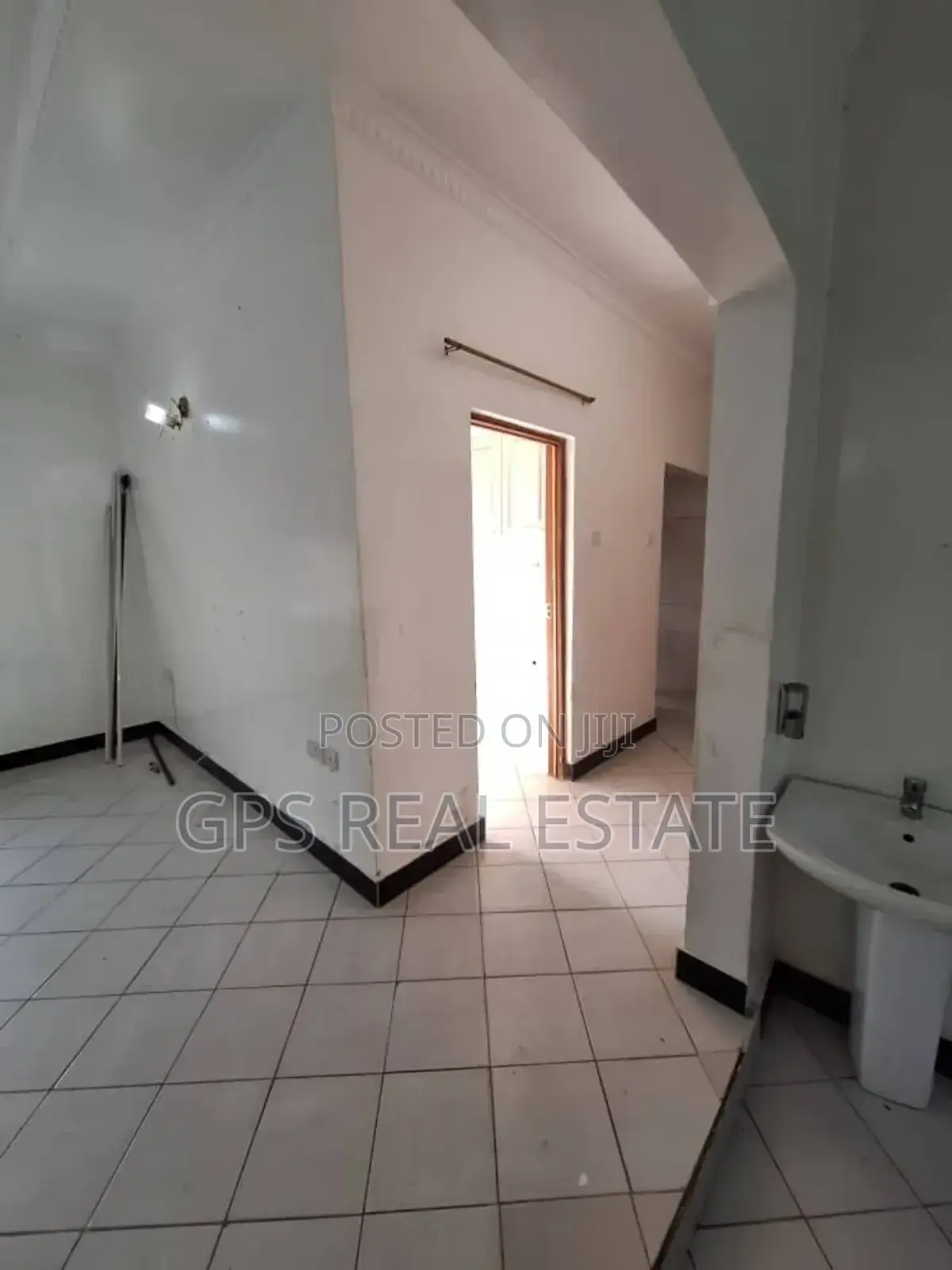 3bdrm House in Mbezi Beach Makonde, Kinondoni for sale