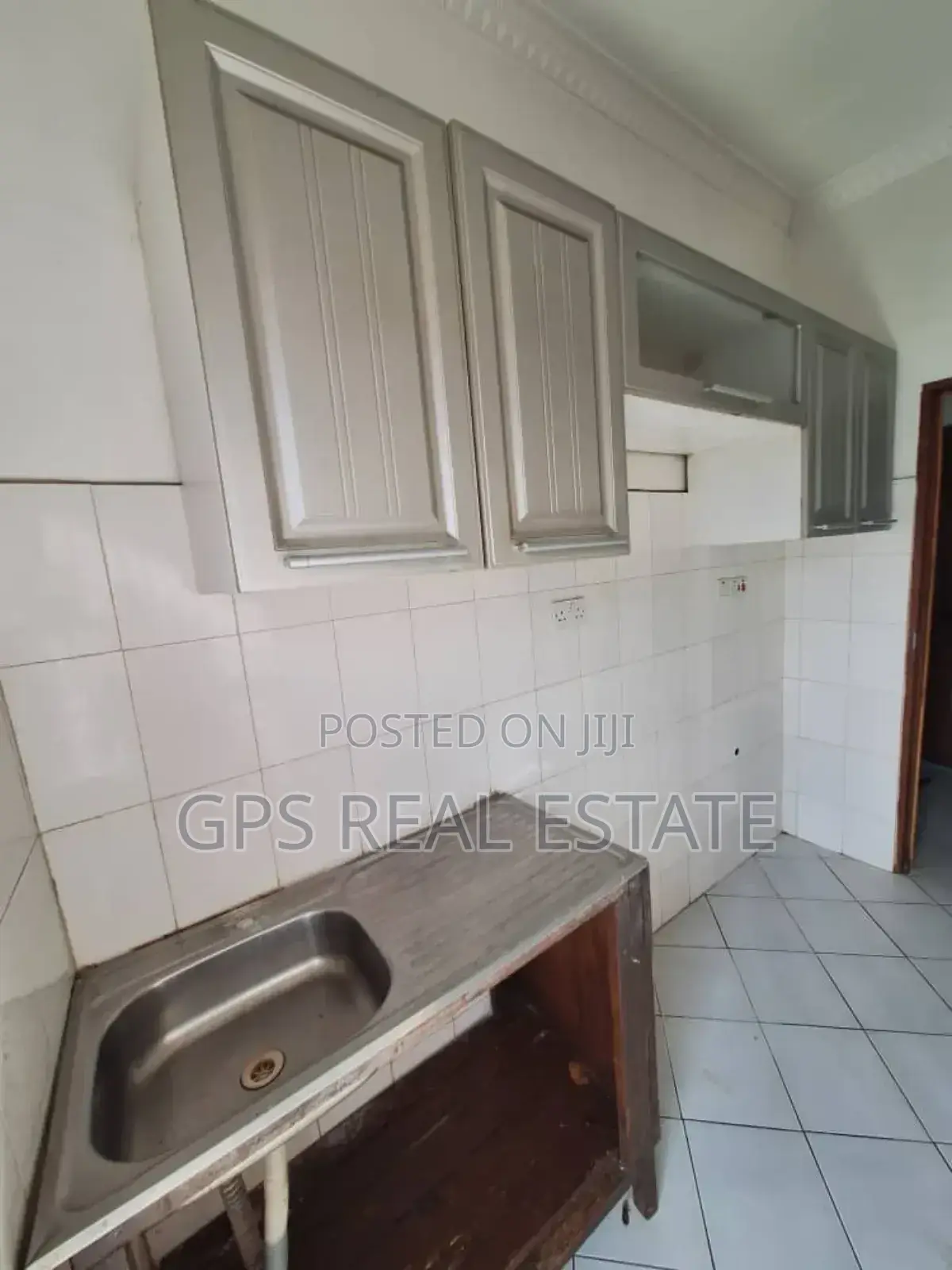 3bdrm House in Mbezi Beach Makonde, Kinondoni for sale