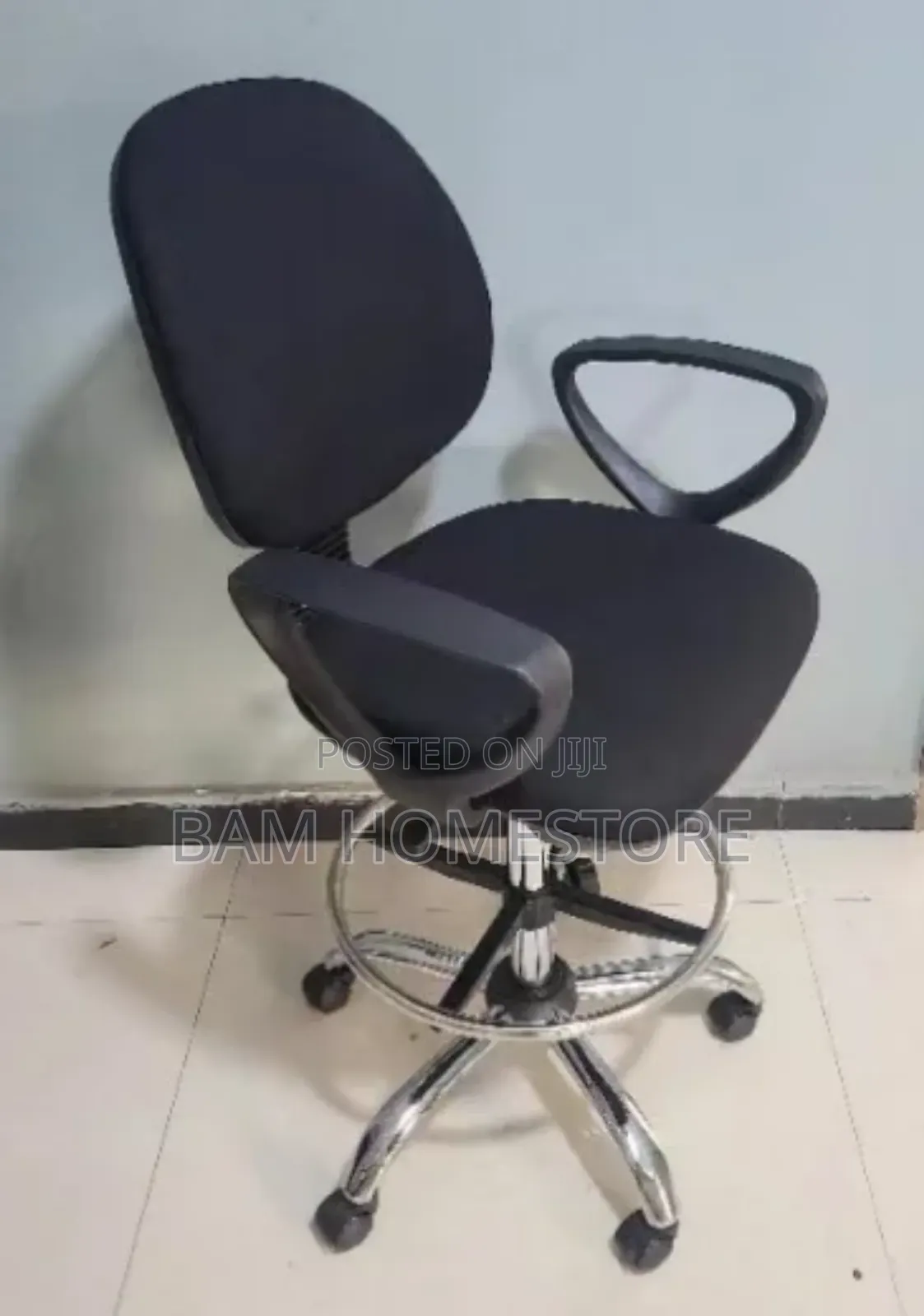 Classic Chair