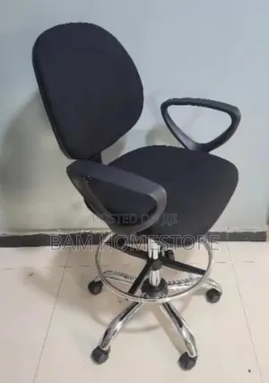 Classic Chair