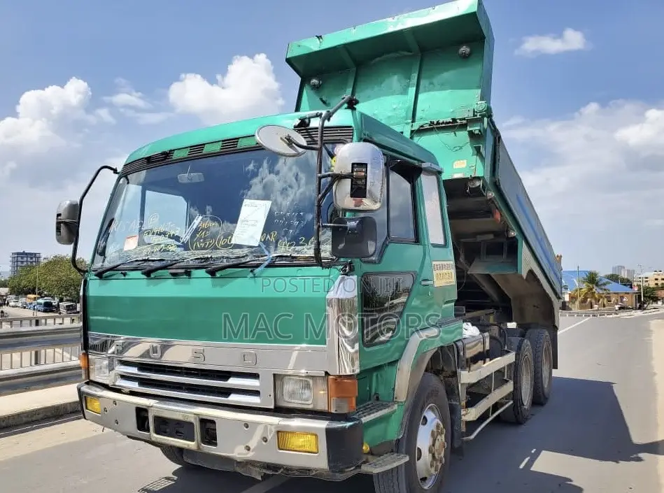 Mitsubishi Fuso Tipper /Serera