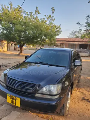 Toyota Harrier 2004 Black