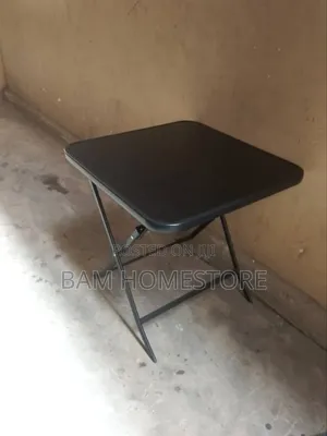 Classic Foldable Table
