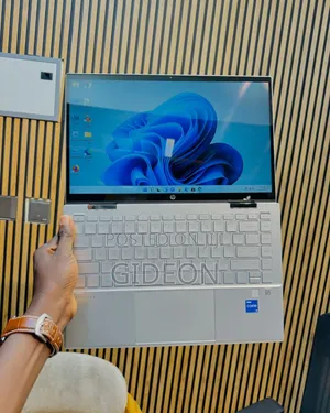New Laptop HP Pavilion X360 16GB Intel Core I5 SSD 512GB