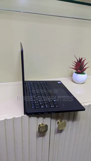 Laptop Dell Latitude 7280 16GB Intel Core I7 SSD 256GB