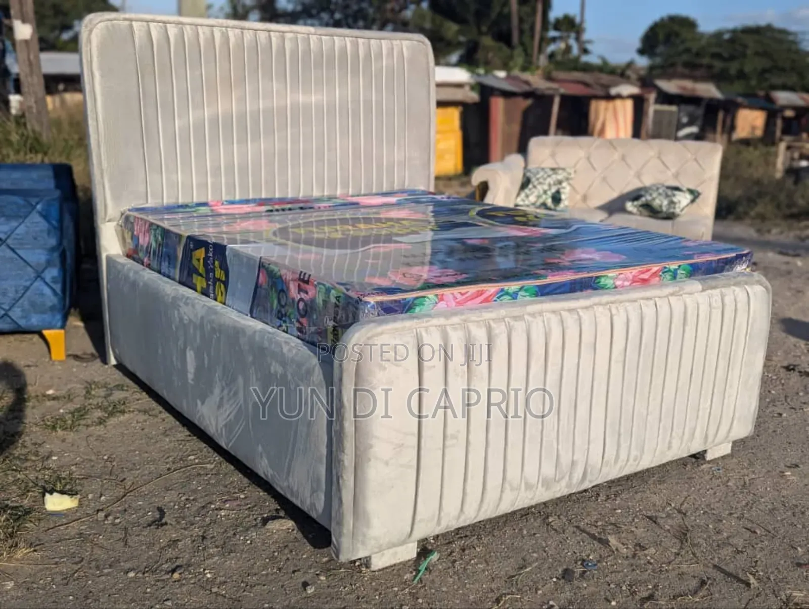 Bedsofa Classic Mpya