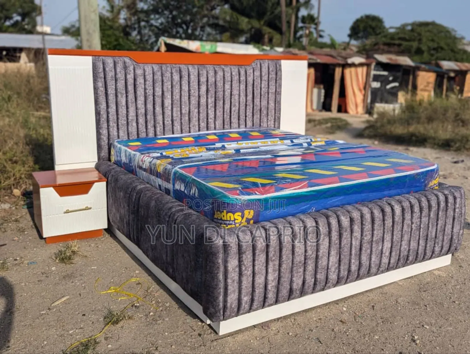 Bedsofa Classic Na Bedside