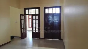 10bdrm House in Mbezi Beach for rent