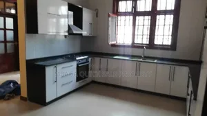 10bdrm House in Mbezi Beach for rent