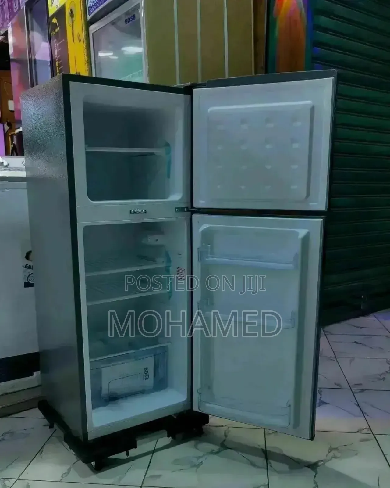 Boss Fridge/Friji 160L