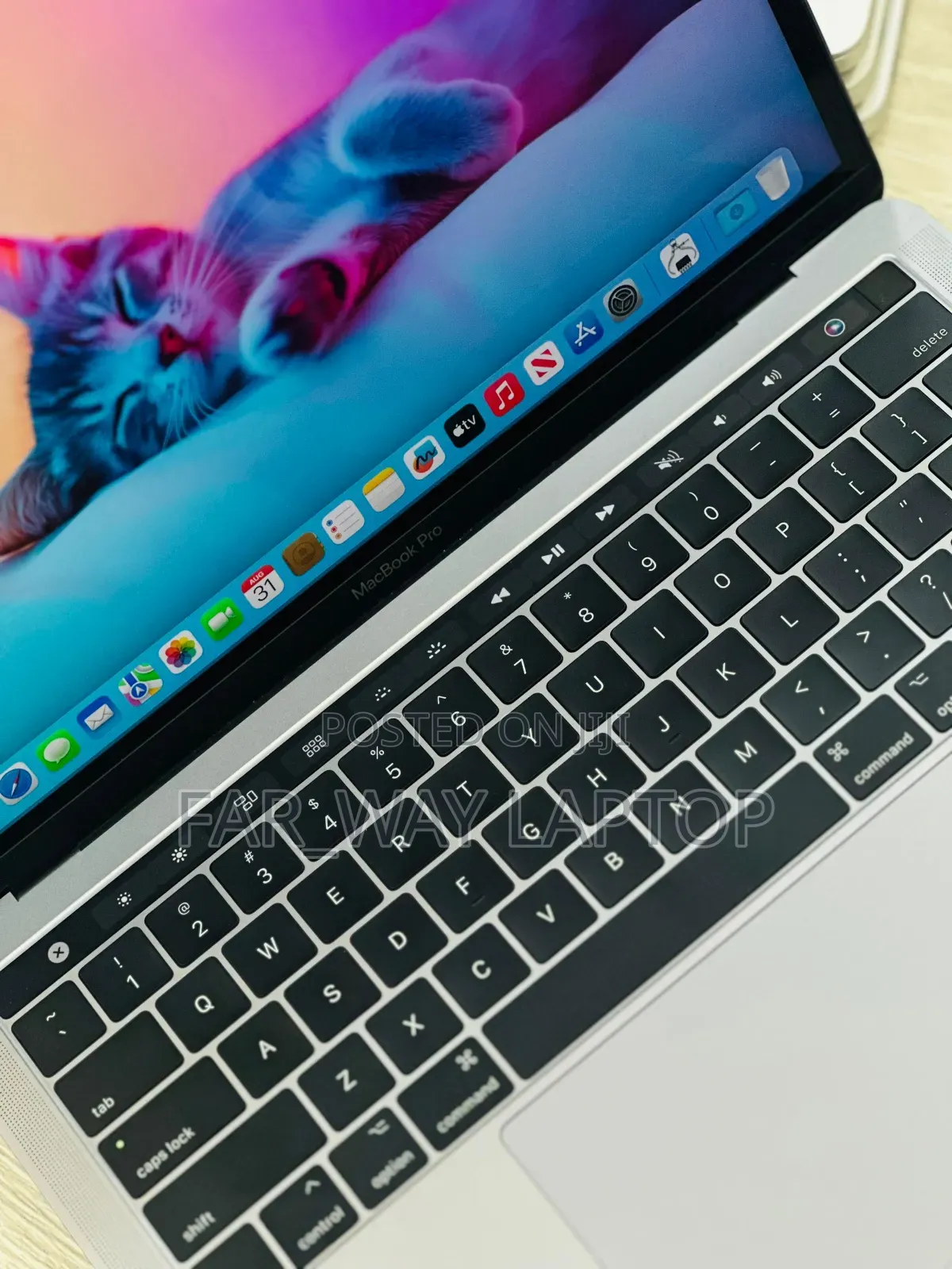 Laptop Apple MacBook Pro 2017 16GB Intel Core I7 SSD 256GB