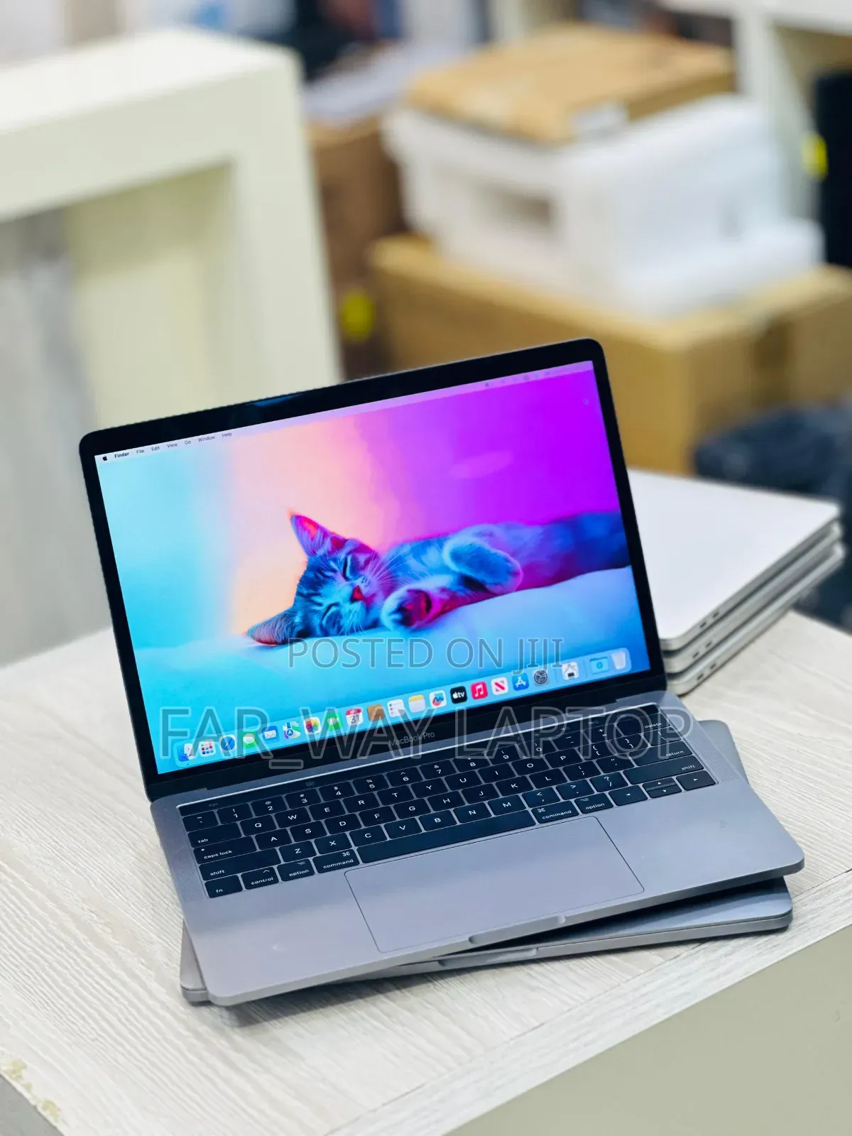 Laptop Apple MacBook Pro 2017 16GB Intel Core I7 SSD 256GB