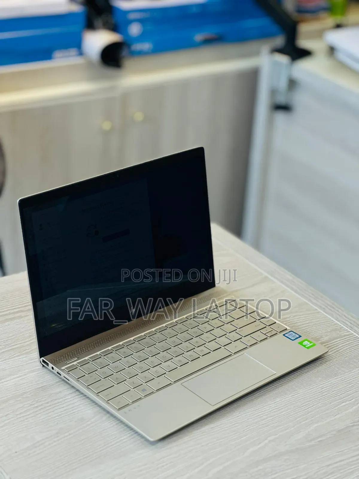 New Laptop HP Envy 13t 8GB Intel Core I7 SSD 256GB