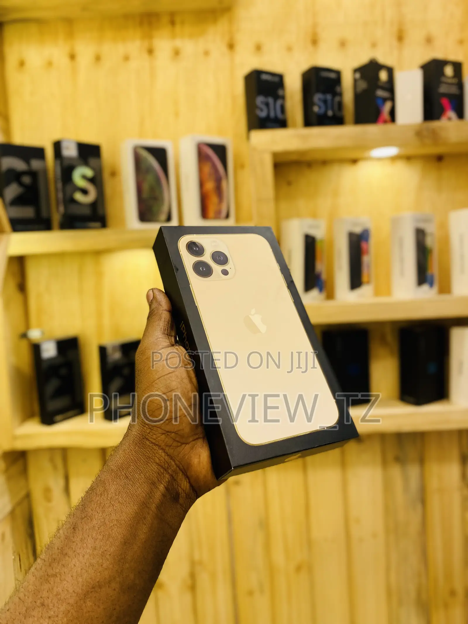 New Apple iPhone 13 Pro Max 128 GB Gold