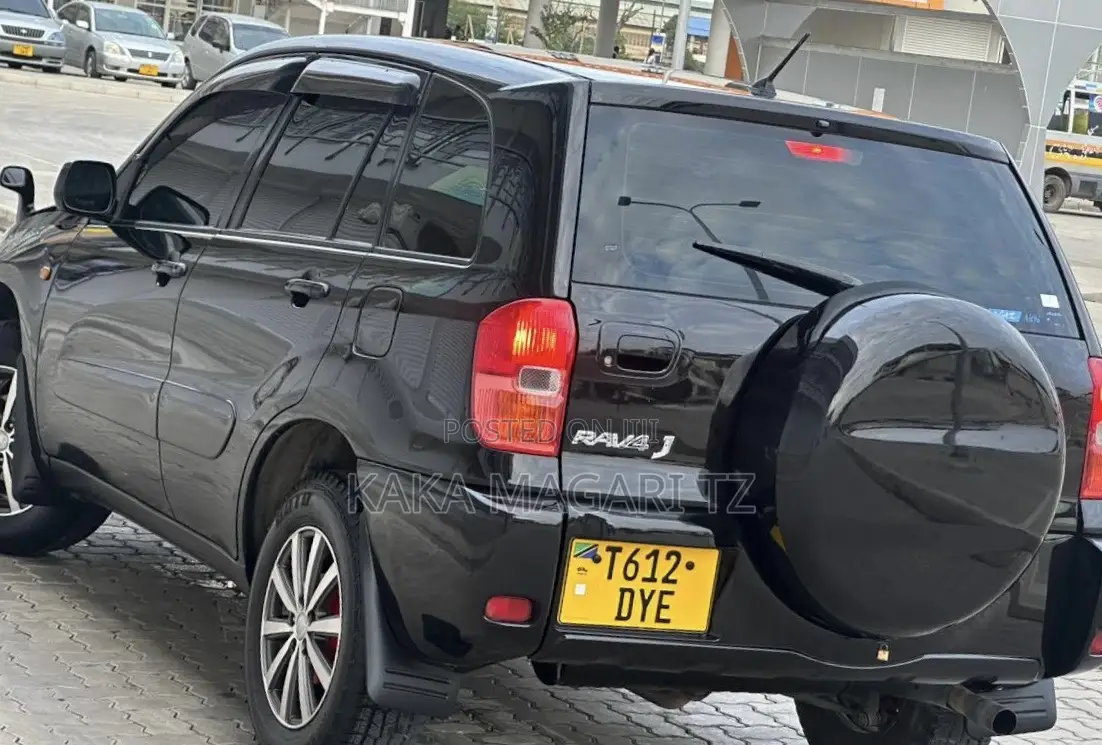 Toyota RAV4 Automatic 2003 Black