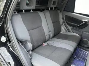 Toyota RAV4 Automatic 2003 Black