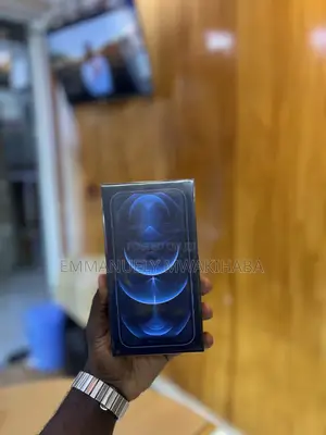 New Apple iPhone 12 Pro Max 128 GB Blue