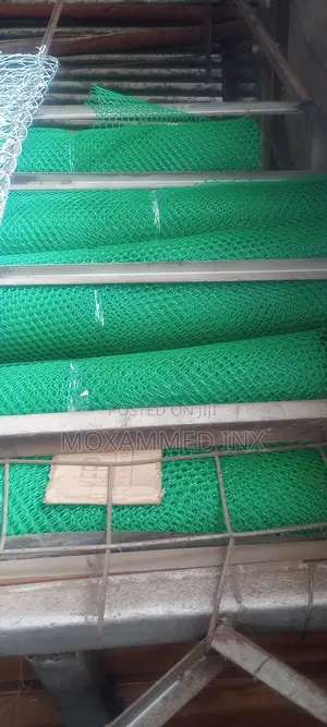 Chicken Wire Plastic Full 6ft 25meters